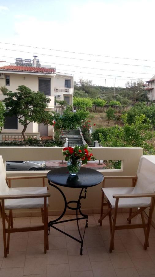 Phoeve Apt-Lovely 1-Br Rental Near The Beach 卡拉塔斯 外观 照片
